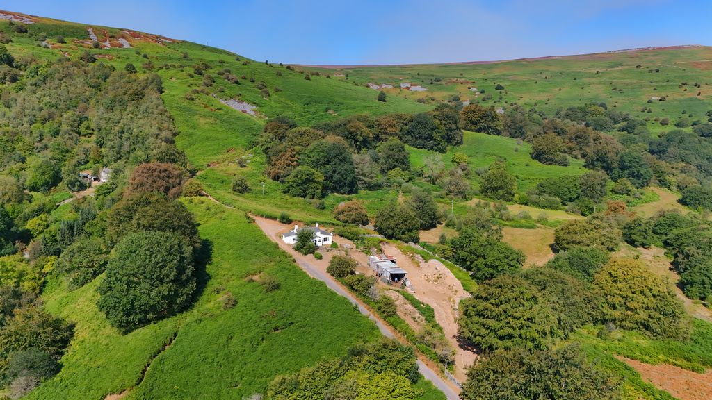 Aerial View- click for photo gallery
